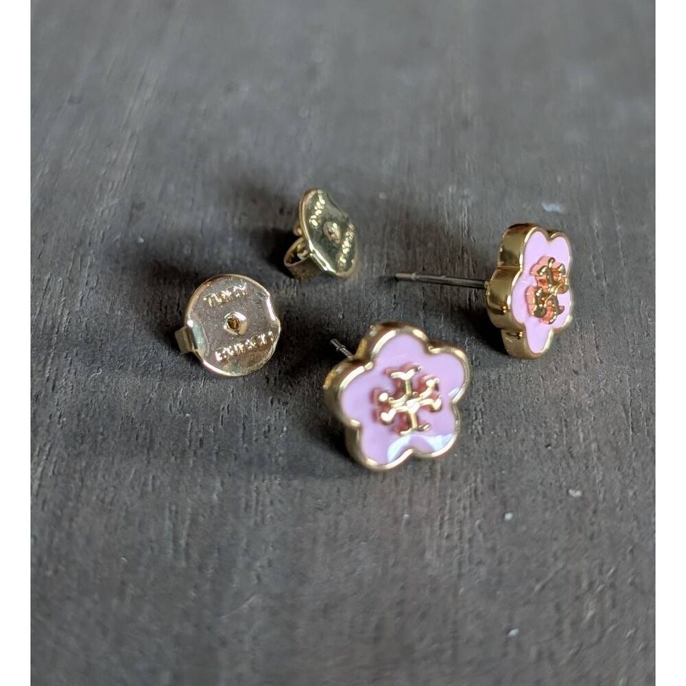 TORY BURCH Kira Mini Pink Enamel Flower Logo T Stud Earrings - Picture 3 of 3